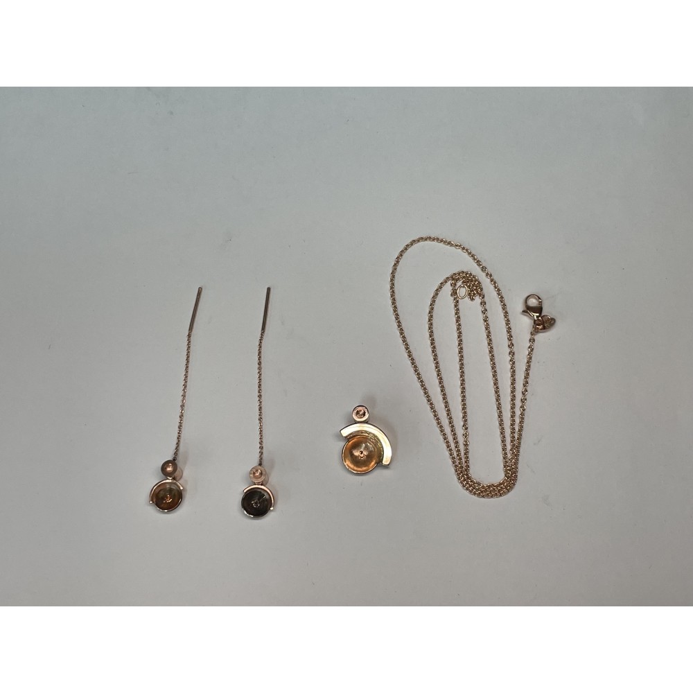 Boucle d'oreille et pendentif or rouge - diamants et perles fine de Tahiti Bijoux personnalisés